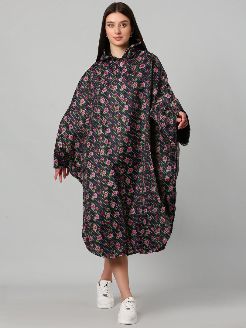 LILY PONCHO BLACK