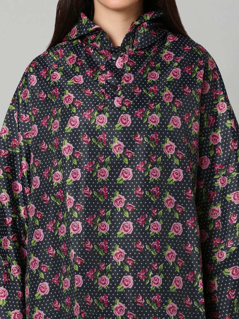 LILY PONCHO BLACK