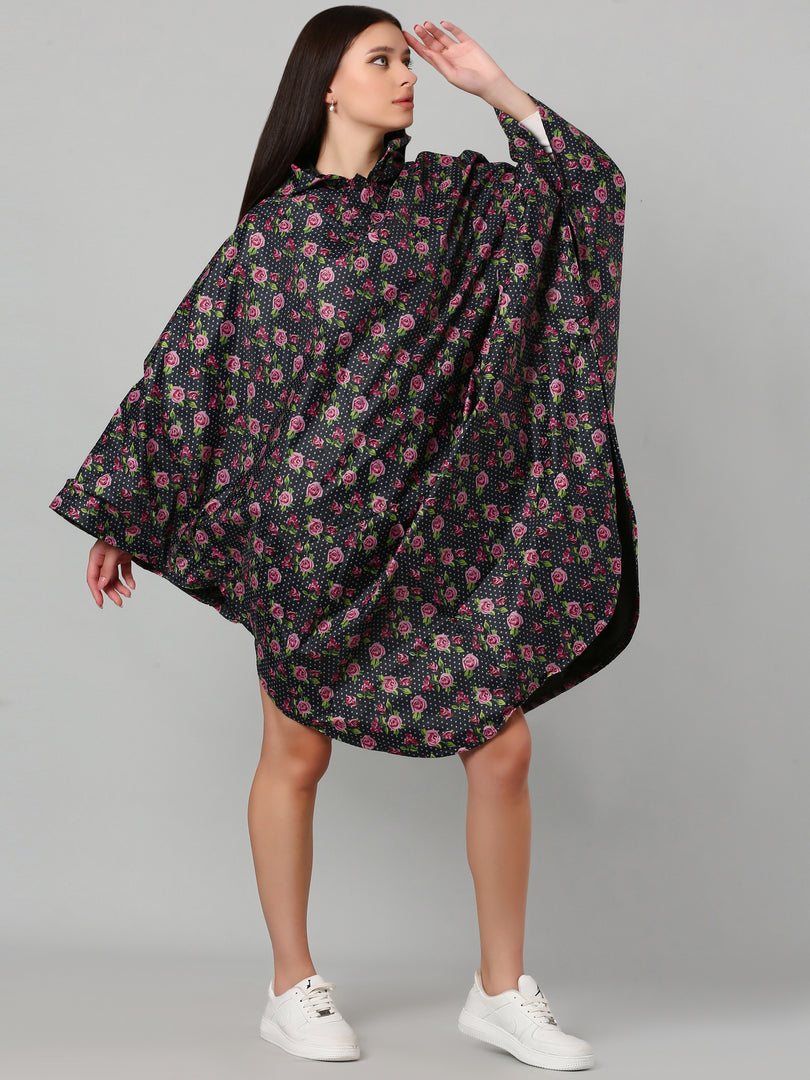 LILY PONCHO BLACK